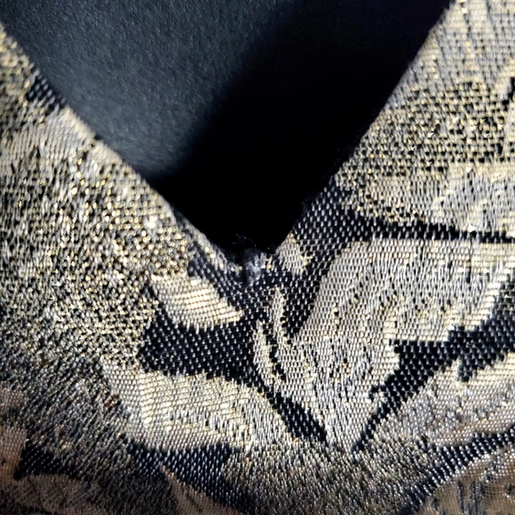 Under Skies Floral Metallic Dress - Picture 4 of 4